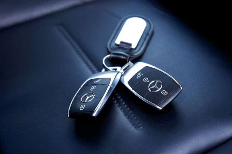 CAR KEY